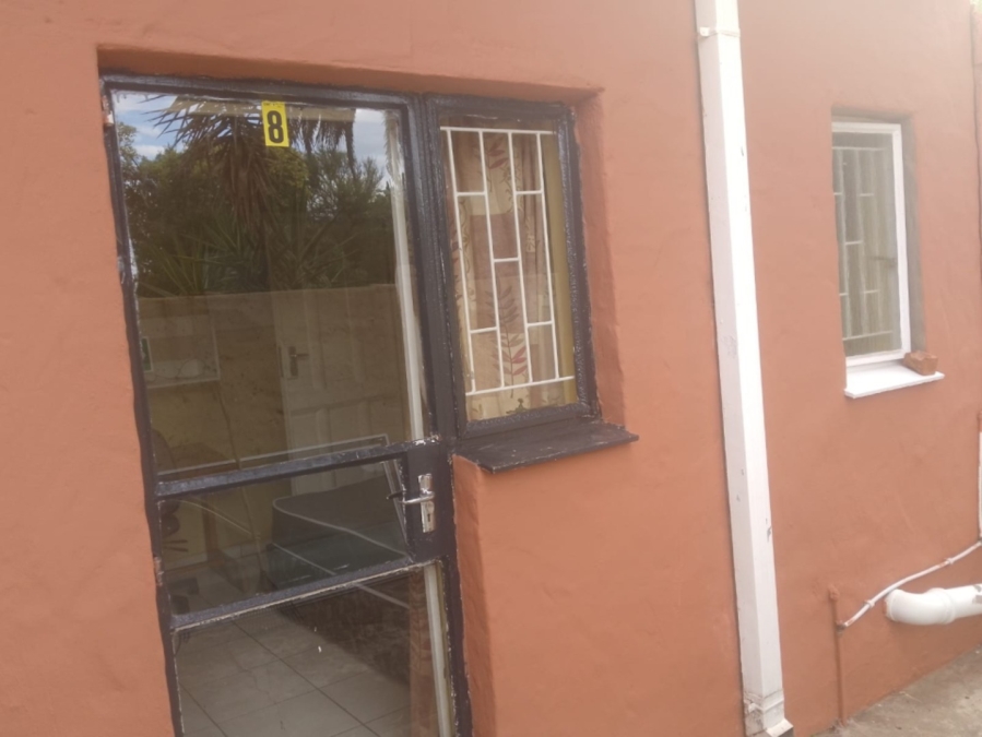 1 Bedroom Property for Sale in Brandwag Free State